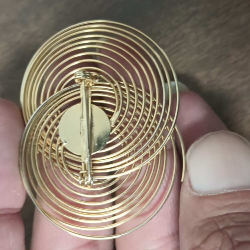 Gold Tone Duo Spirals Brooch - Picture 2 of 2